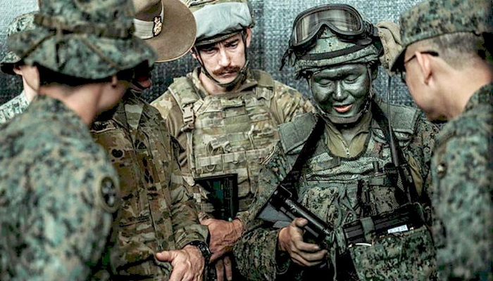 صناعة الدفاع والموارد الإسترالية تتعايش في منطقة تدريب جرينفيل كجزء من مبادرة التدريب العسكري بين أستراليا وسنغافورة (ASMTI).