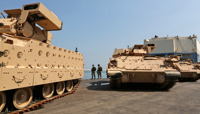 الجيش اللبناني يتسلم الدفعة الثانية من آليات القتال المدرعة نوع برادلي BRADLEY