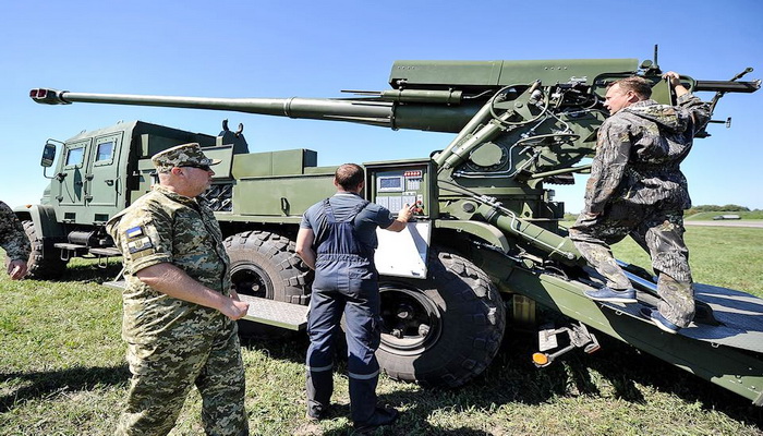 أوكرانيا | استئناف الاختبارات الأولية لمدافع بوجدان ذاتية الدفع عيار 155 ملم في أوكرانيا.