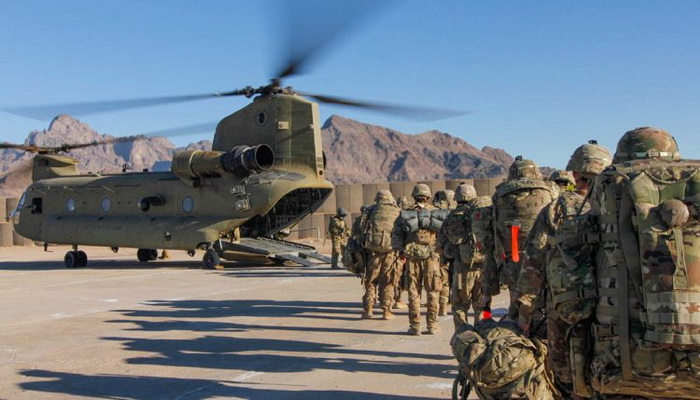 أفغانستان | طالبان تحذر الجيران الباكستان من السماح للقوات الأمريكية لإستخدام قواعدها.