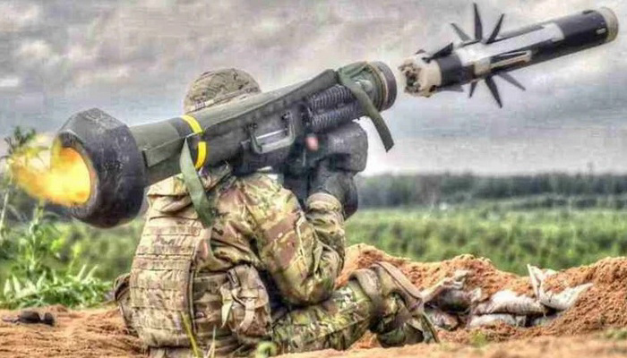الولايات المتحدة | إرسال دفعة جديدة من صواريخ "جافلين" المضادة للدبابات لأوكرانيا.