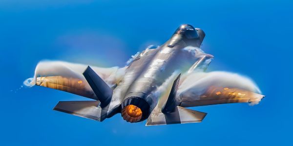 شركة لوكهيد مارتن تحوّل طائرة F-35 إلى "فيراري F-35" بتقنيات الجيل السادس NGAD.
