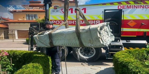 روسيا | إستخدام صاروخ شبحي جديد من طراز Kh-69 في غارة جوية على كييف الأوكرانية.