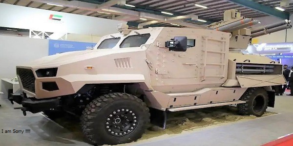 بنين | القوات المسلحة تُشغّل مركبات مدرعة جديدة من طراز MCAV-20 من إنتاج شركة كاليدوس في الإماراتية.