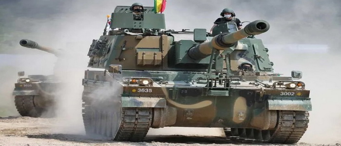 بولندا | توقيع عقد مدفعية هاوتزر K9 Thunder ذاتية الدفع عيار 155 ملم لتعزيز القدرات الدفاعية للقوات المسلحة البولندية.