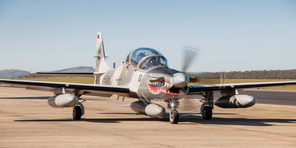 غانا | القوات الجوية الغانية تكشف عن طائرات جديدة من طراز Embraer A-29 Super Tucano لمكافحة التمرد.