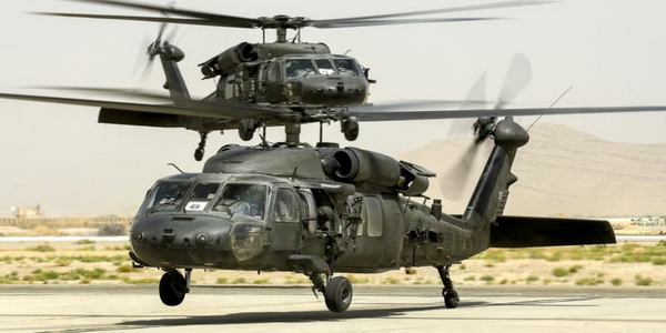 اليونان | الإعلان عن عملية شراء مروحيات  UH-60M Black Hawk من شركة سيكورسكي الأمريكية. 082