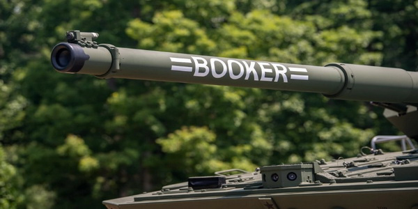 الولايات المتحدة | شركة جنرال دايناميكس لاند سيستمز تقدم أول مركبة قتالية من طراز M10 Booker للجيش الأمريكي.