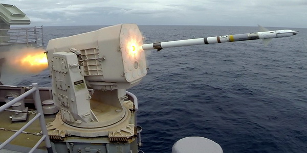 اليونان | تعزيز الشراكة بين IDE و Raytheon في صاروخ RIM-116 المتدحرج.